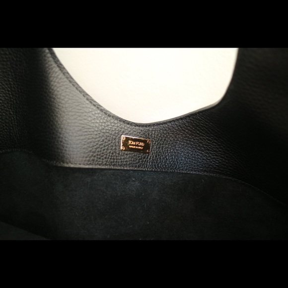TOM FORD Grained Leather Alix - Picture 8 of 8